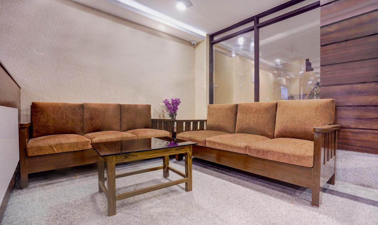Hotel Treebo Trend Globe International Puri Exterior foto